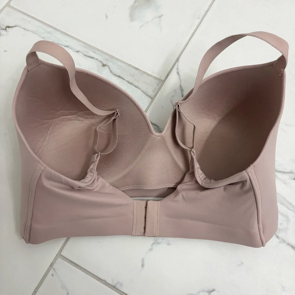 Soma Enbliss Wireless Bra 38DD Nude Pale Pink